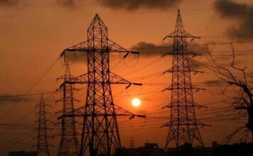 Chennai residents distressed by frequent power cuts